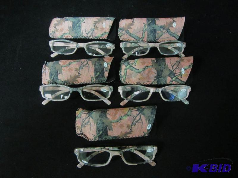 lot 77 image: Camo cheaters