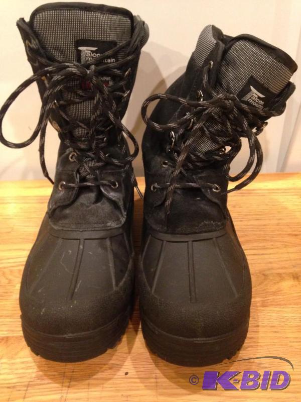 Mens Waterproof Boots - Size 13
