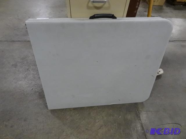 lot 170 image: 72 X 30 Folding Table....