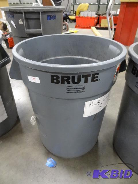 lot 199 image: Rubbermaid 32 gal. Waste Can...