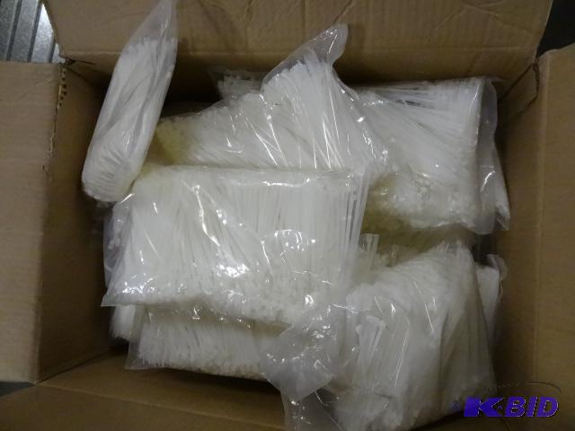lot 207 image: Bags of Zip Ties. 5"...