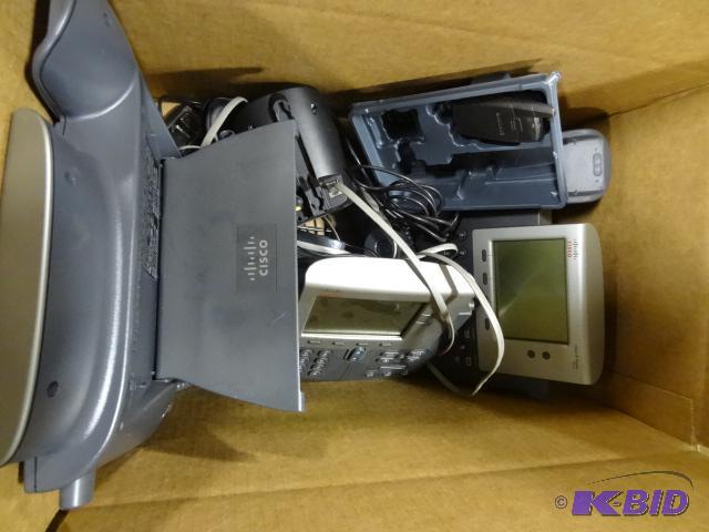 lot 240 image: Cisco IP Phone 7942. Qty 3...