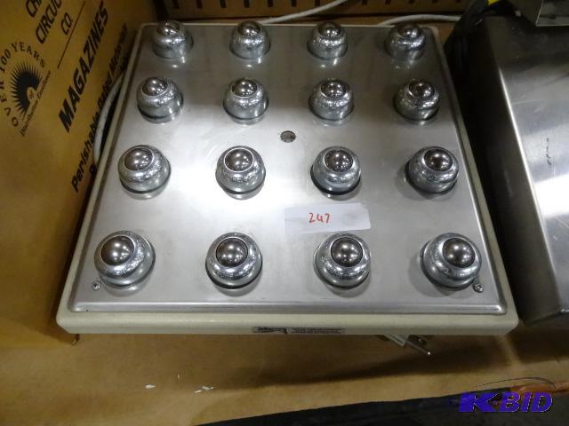 lot 247 image: Ball Mat Scale. No Read Out...