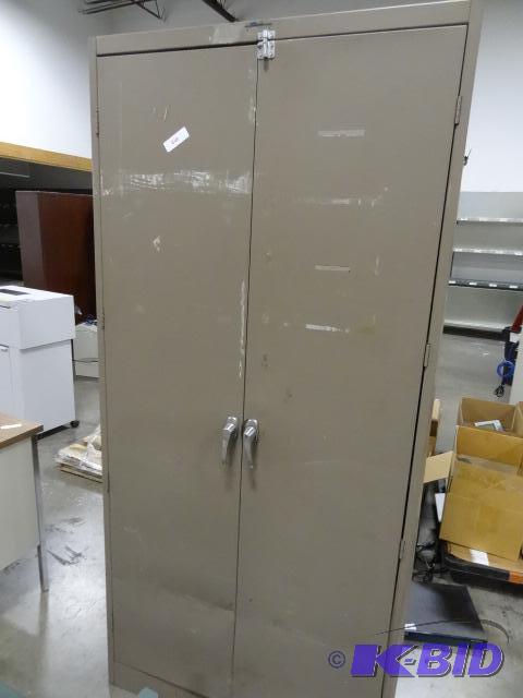 lot 249 image: 2 Door Metal Cabinet. 4 Shelves. 36 X 18 X 78...
