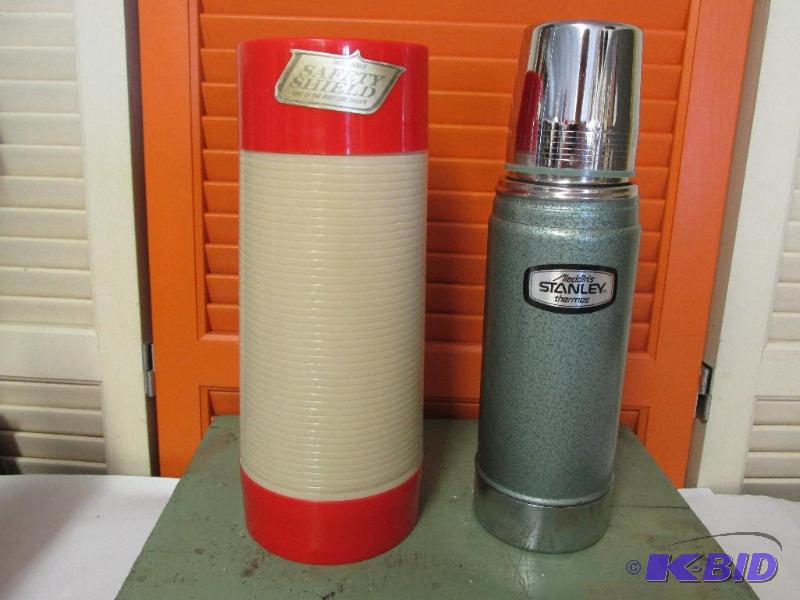 2 Stanley Thermos - in Great Condition