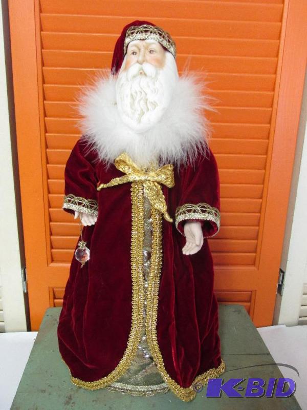 Wonderful - Regal - Santa