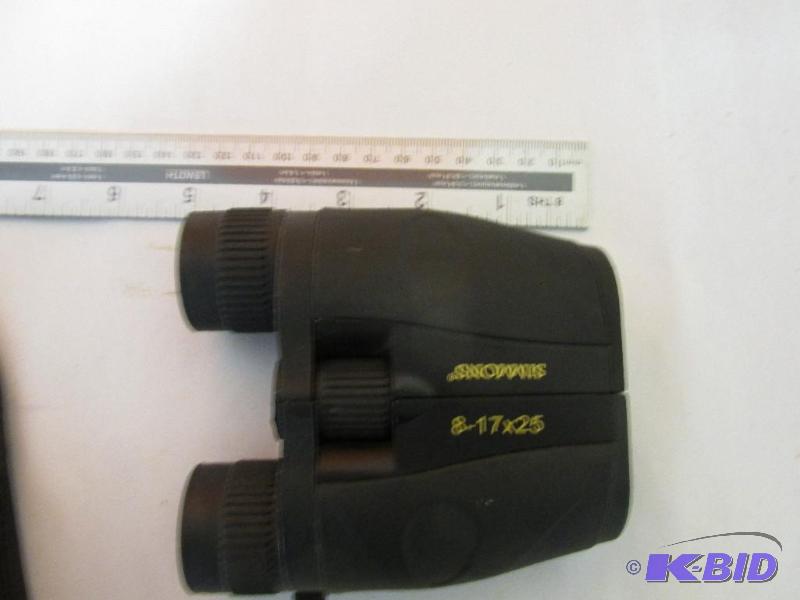 Nice Pair of Simmons Binoculars 8 - 17 x 25