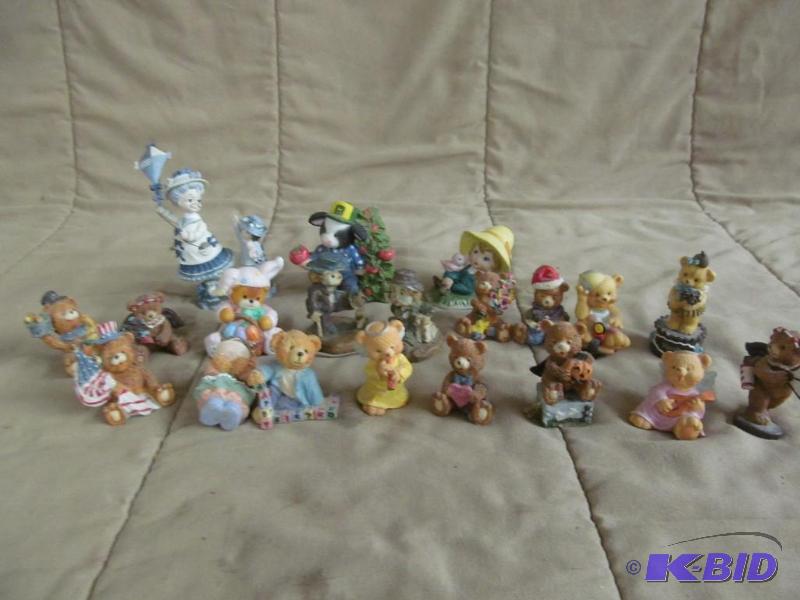 figurines