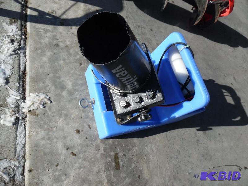 lot 7 image: Vexilar Depth Finder