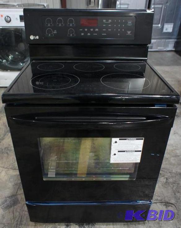 New LG Stove Model # (LRE3023SB)- Electric Ra...
