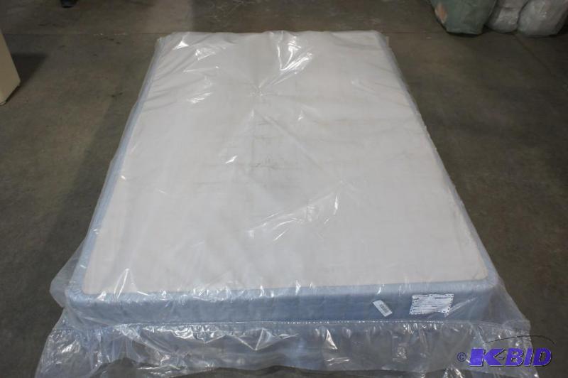 Serta Full Box Spring. MSRP $199.Dirt on plas...