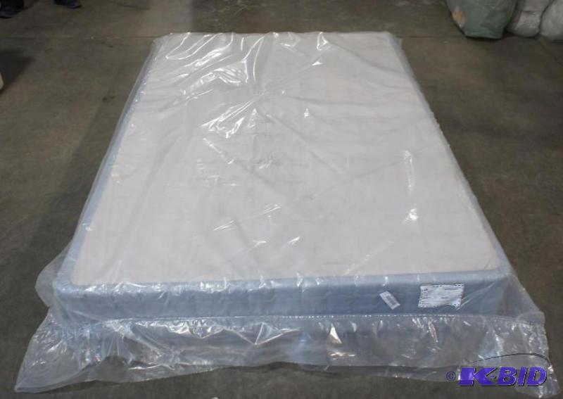 Serta Full Box Spring. MSRP $199.Dirt on plas...