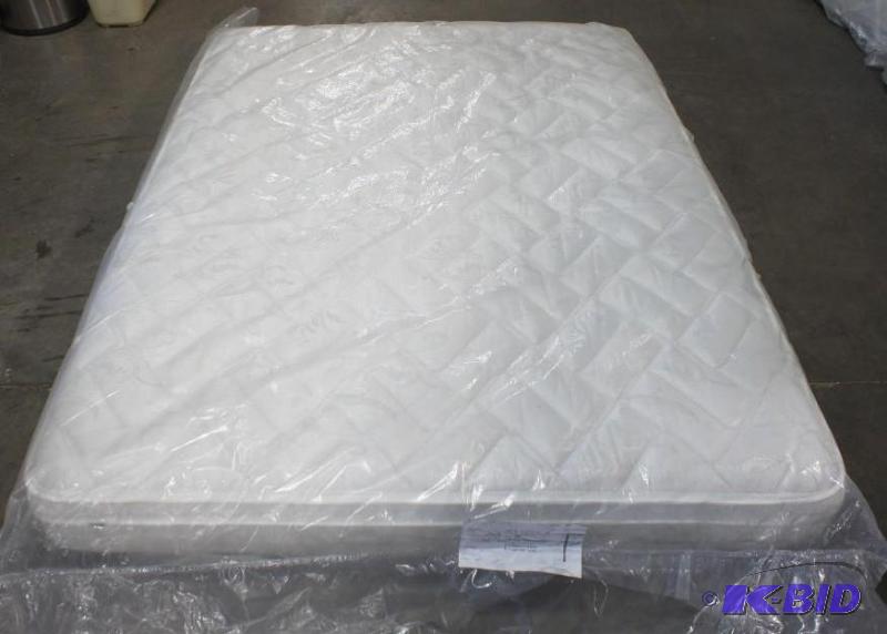 Serta Craigmont Queen Mattress. MSRP $439. Di...