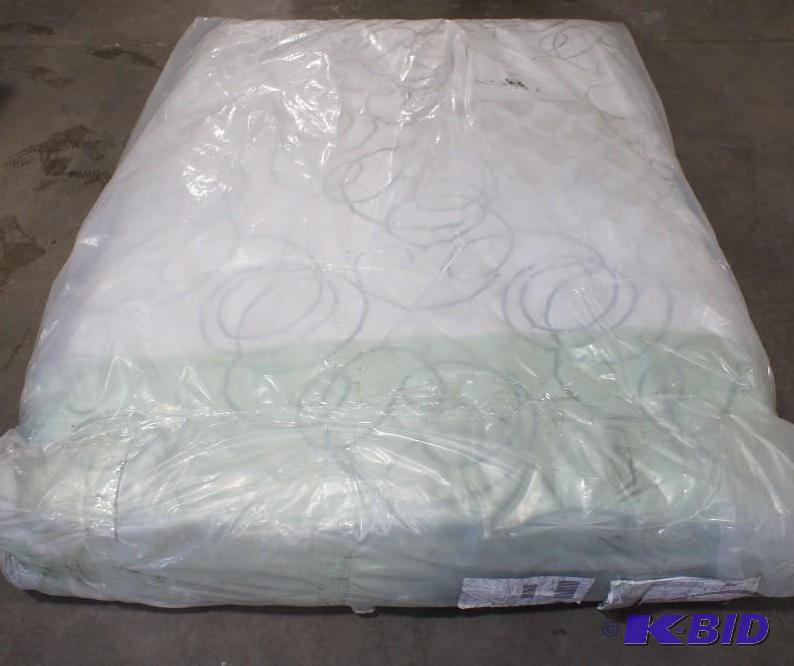 Sealy Tuberose Full Mattress. MSRP $429. Dirt...