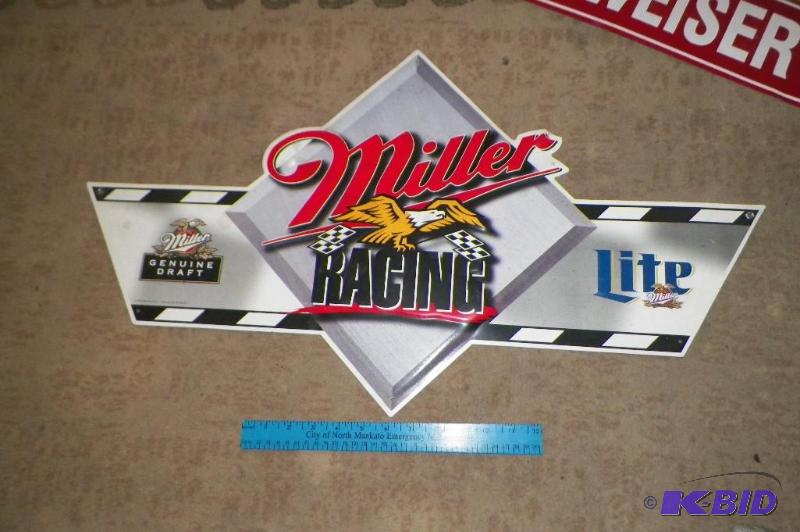 lot 17 image: Miller Lite Racing Sign