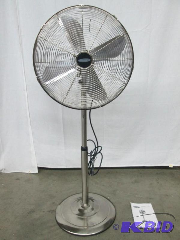 Soleus Air 18 Metal Pedestal Fan