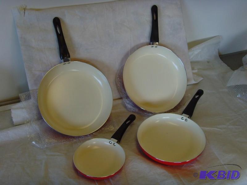 lot 101 image: Ceramic Fry Pan Set of 4