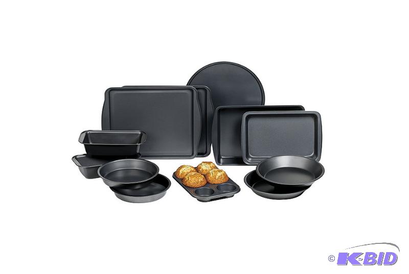 lot 156 image: 12 Piece Non-Stick Bakeware Set
