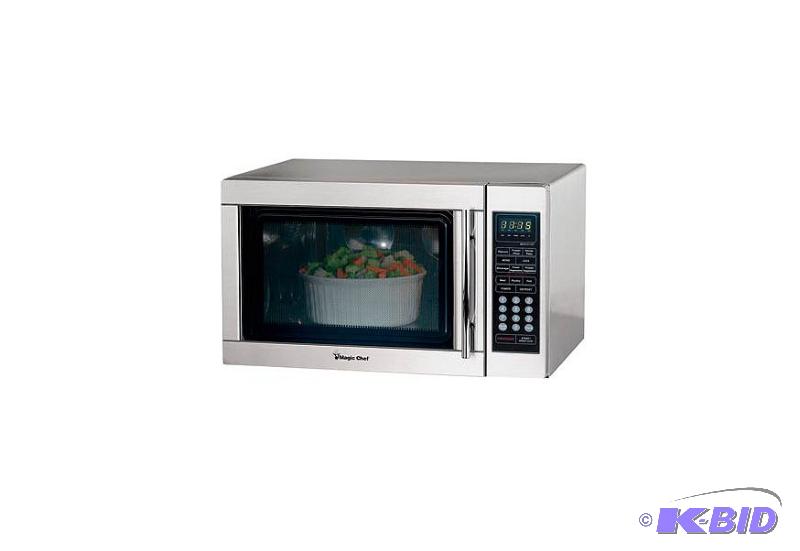 lot 171 image: Magic Chef Microwave Oven
