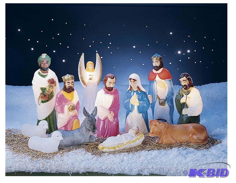 lot 175 image: 12 Piece Nativity Set