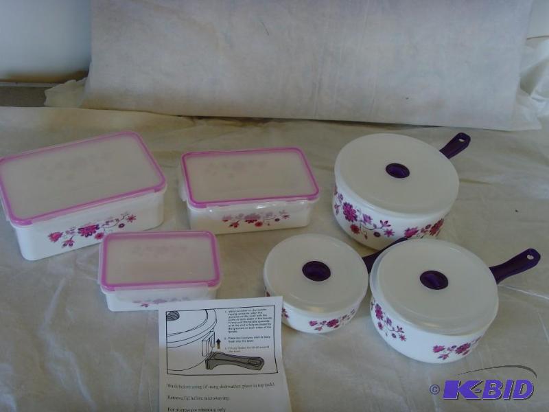 lot 47 image: 12 Piece Cookware & Storage Set