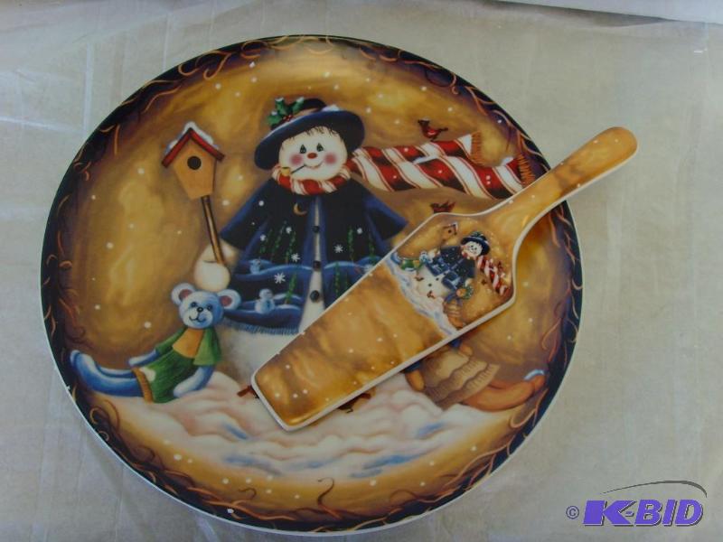 lot 58 image: Holiday Cake Platter & Server