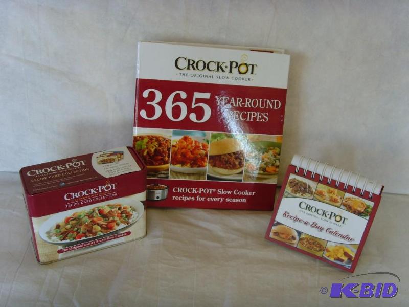 lot 67 image: Crock-Pot Recipes Collection