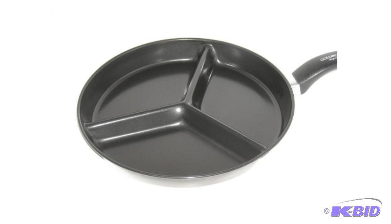 lot 70 image: 12 Triple Divided Skillet