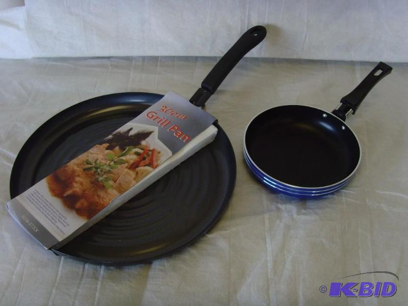 lot 77 image: 2 Piece Non-Stick Pan Set