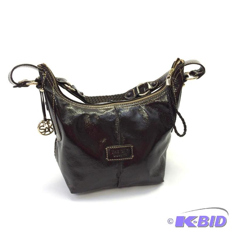 lot 10 image: SAK Purse Absolutely stunning