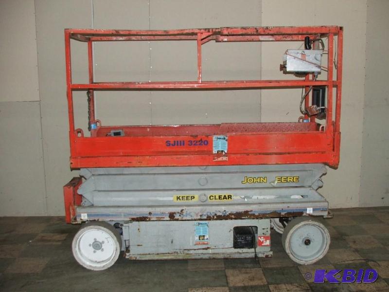 Sky Jack  SJ111 3220 Scissor Lift Man lift