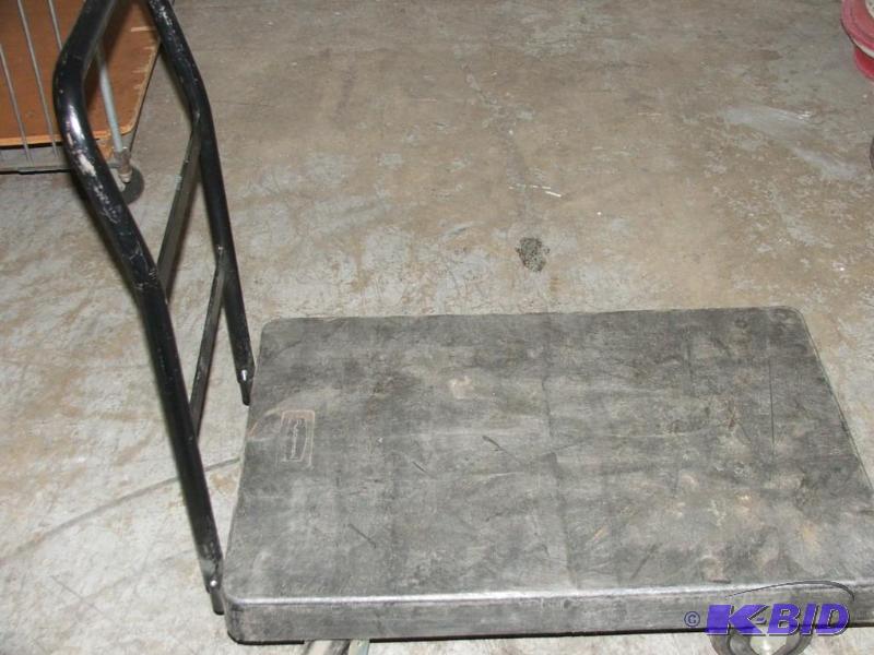 Rubbermaid shop cart with 1000lb capacity 36&...