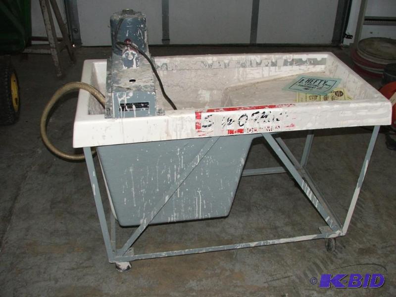 Ceramic plaster mixing tub...