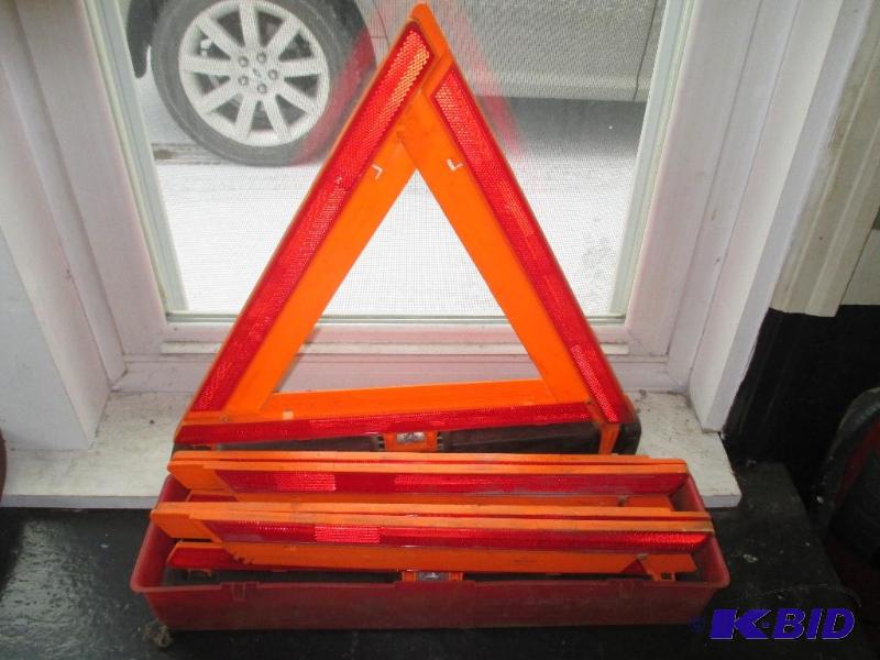 Safety triangles