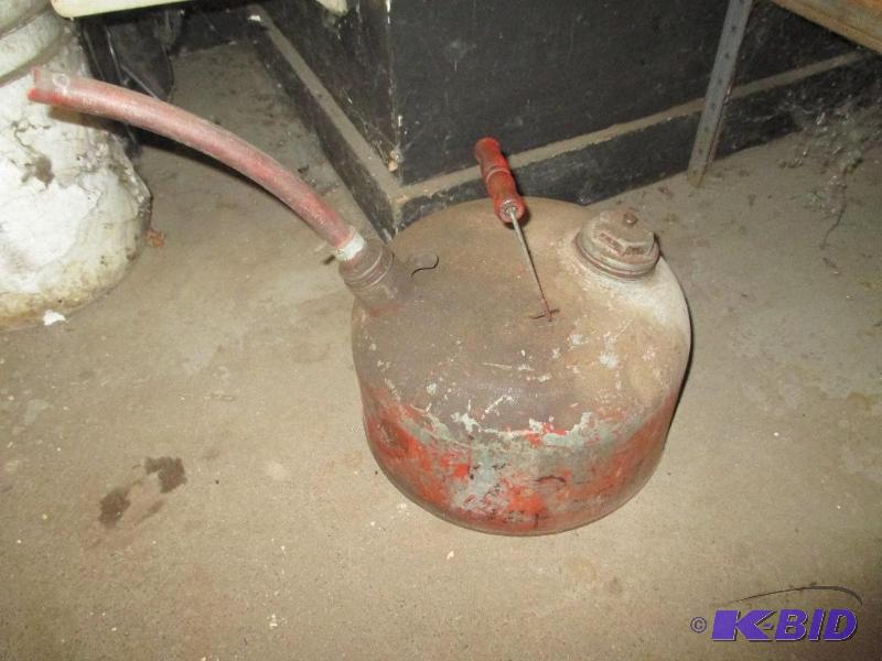 Metal Gas can