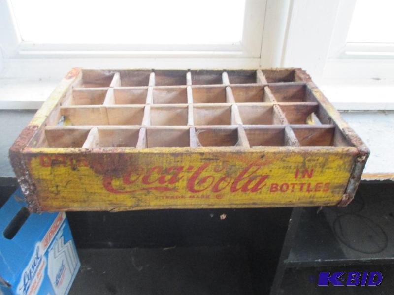 Coca Cola Wood pop case