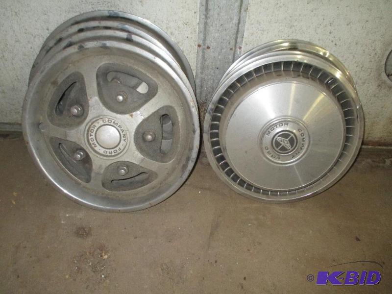 Hub Caps