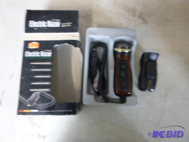 Road Pro 12 Volt Electric Razor...