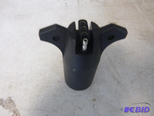 7 to 4 Pin Plug...