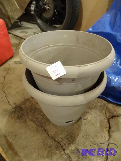 lot 156 image: 2 Plastic Flower Pots...