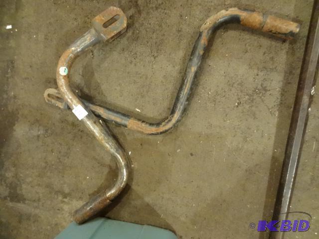 lot 162 image: Semi Trailer Jack Handles...