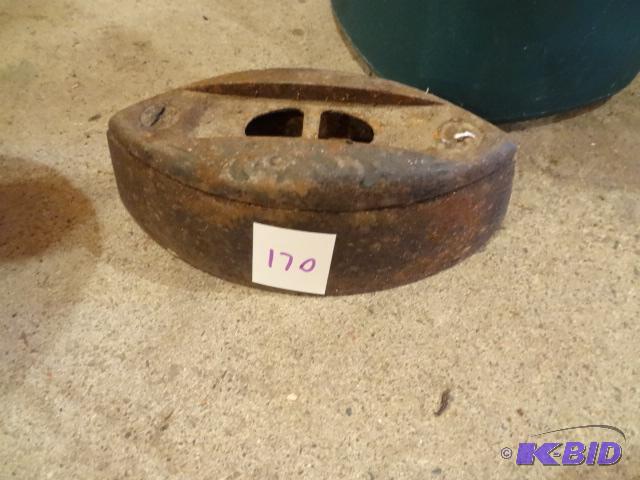 lot 170 image: Vintage Metal Iron...