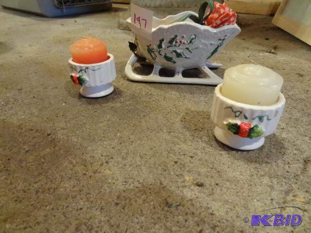 lot 197 image: Vintage Ceramic Sleigh with 2 Matching Tea Li...