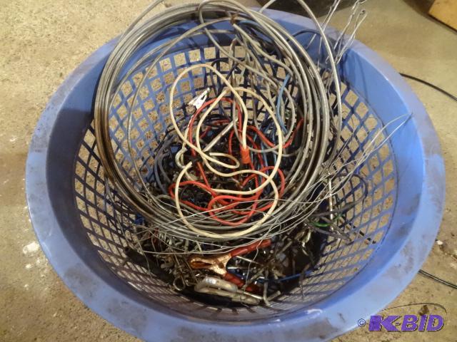 lot 21 image: Peg Board Hooks Copper and Metal Wire...