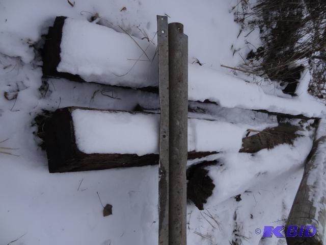 lot 236 image: 3 Railroad Ties...