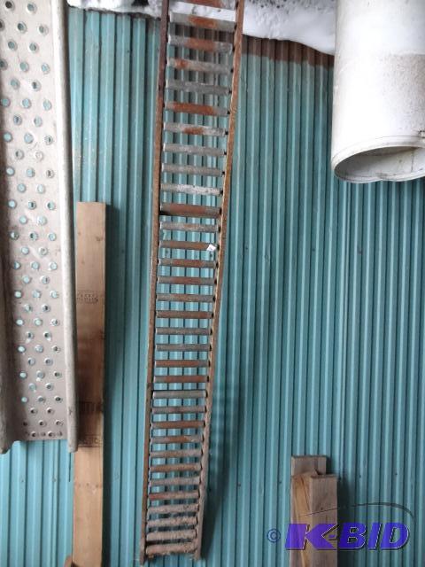 lot 240 image: Roller Conveyor. 12 X 112...