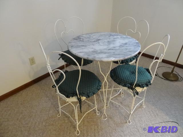 lot 246 image: Vintage Patio Set. Marble Top 28" 4 Chai...