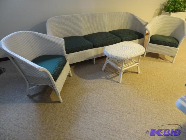 lot 247 image: Wicker Furnture Set. Full Size Sofa. Coffee T...