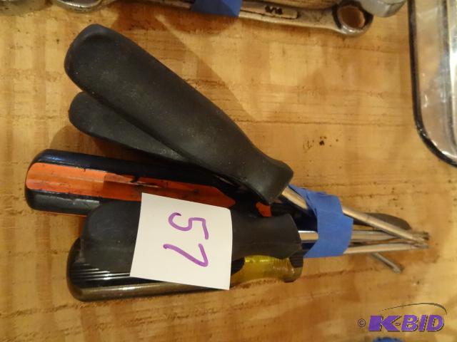 lot 57 image: Misc Screwdrivers...