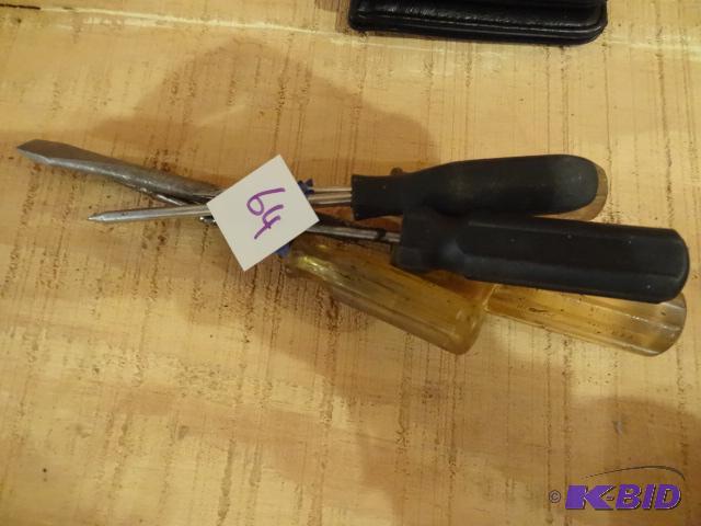 lot 64 image: Misc Screwdrivers...
